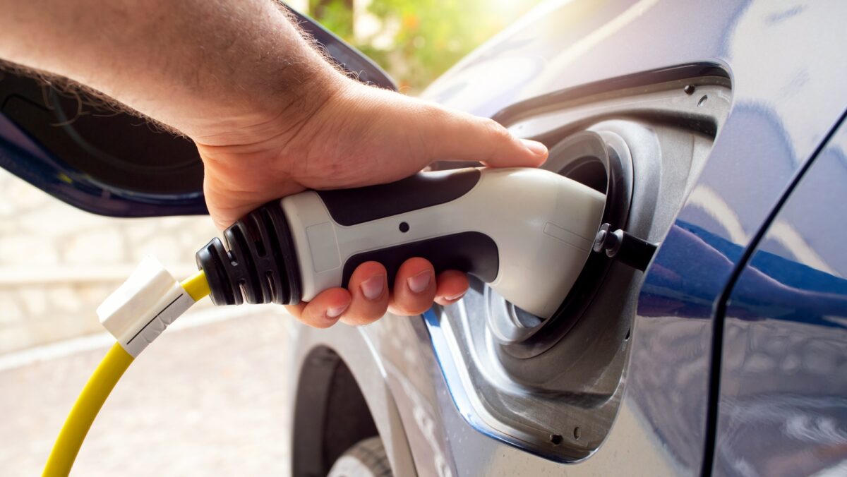 Alimentation électrique pour la recharge des voitures électriques.