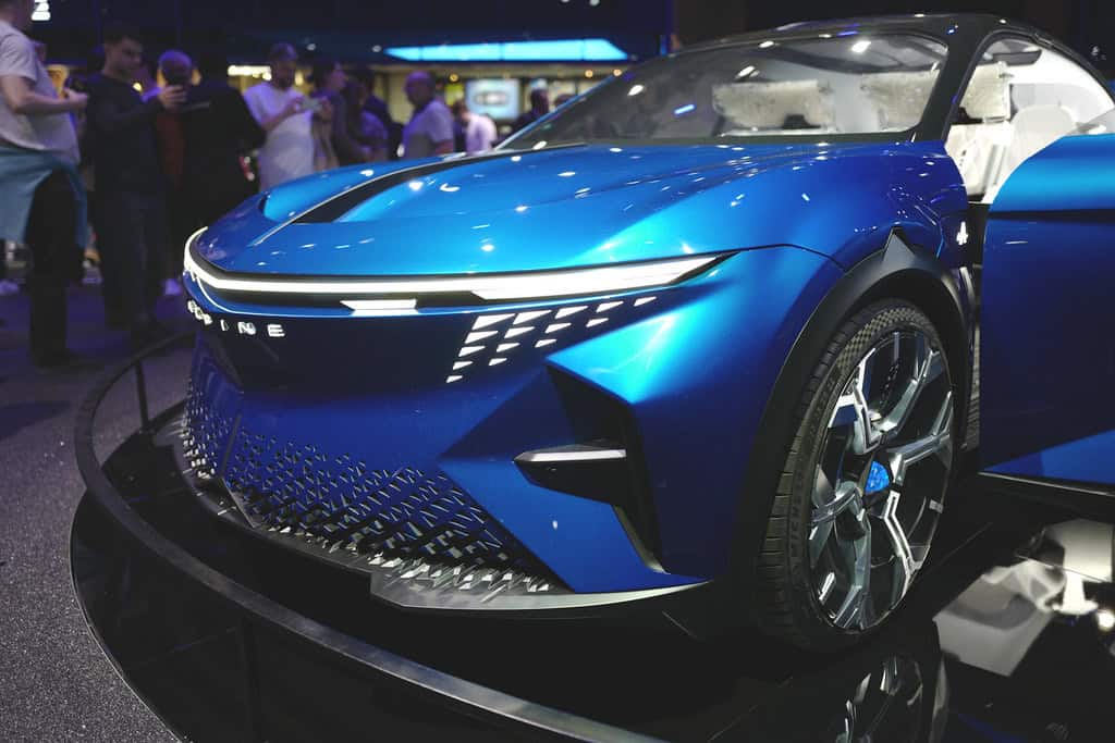 Alpine A390