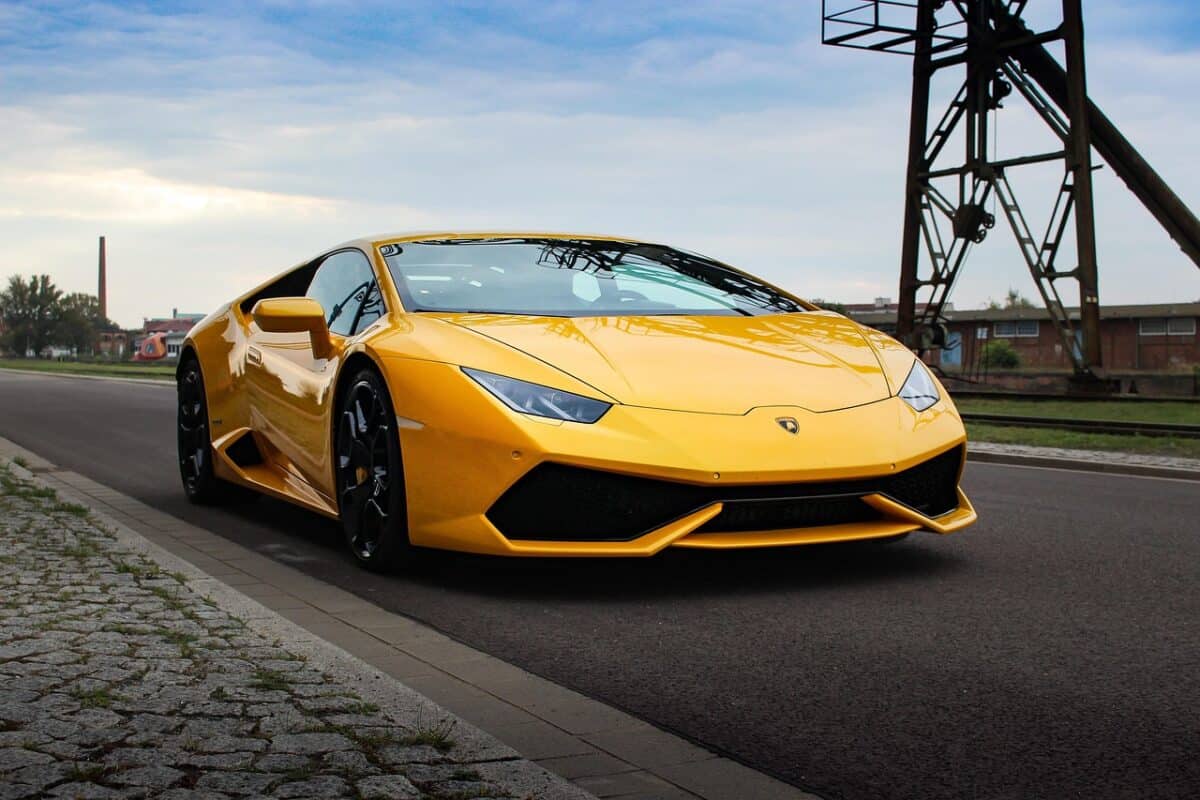 lamborghini countach tarif