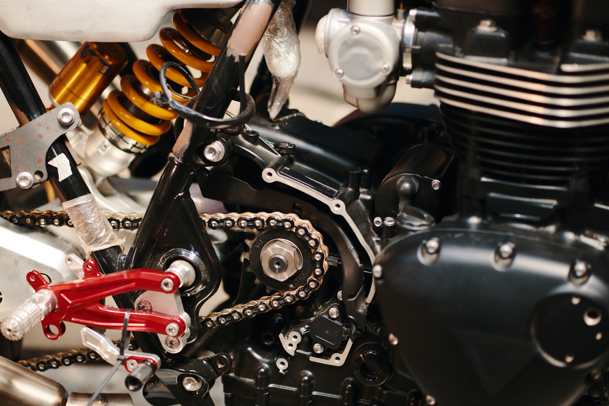 Mécanisme de la moto cassée