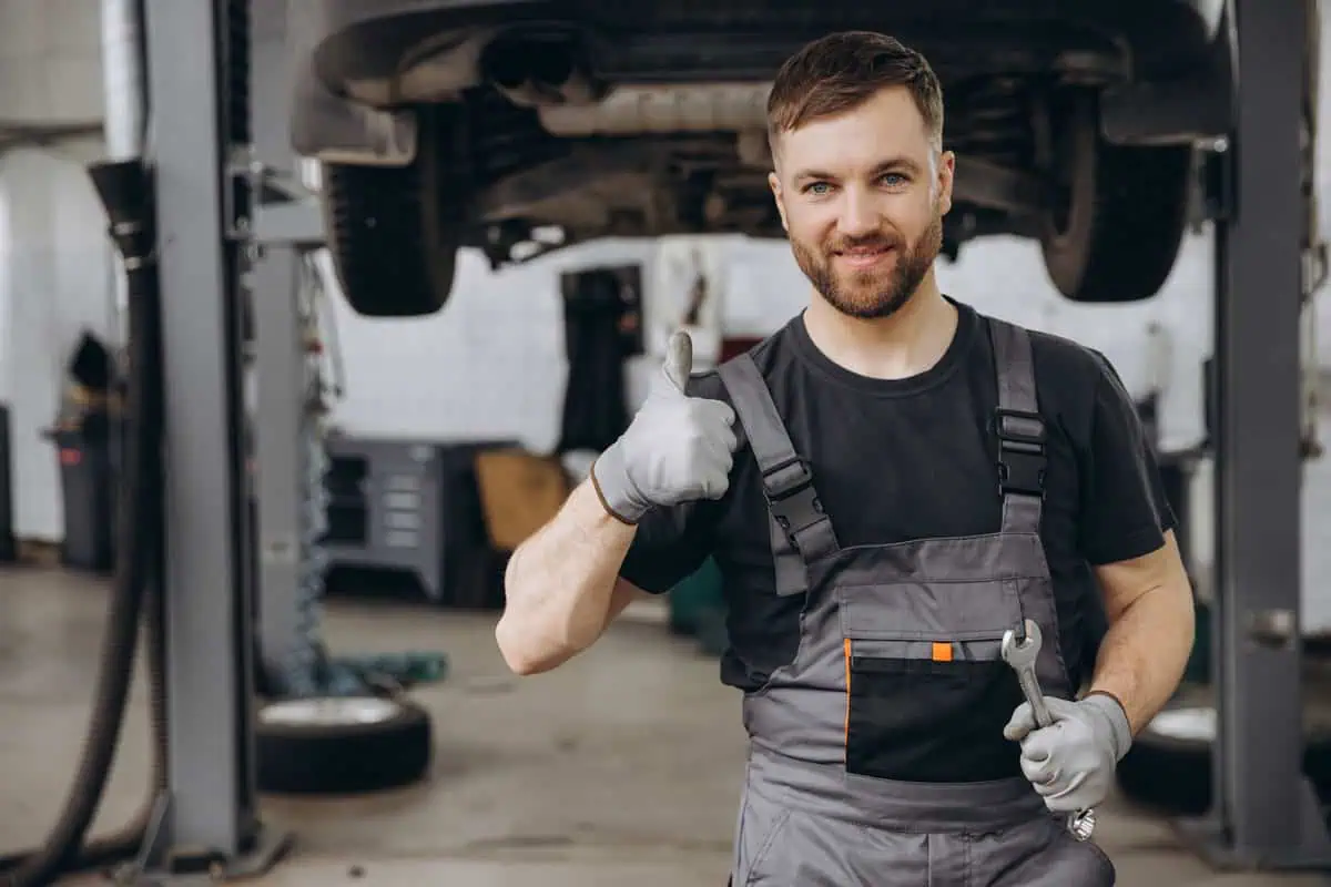 Le guide complet pour choisir son spécialiste de l’assurance des professionnels de l’auto