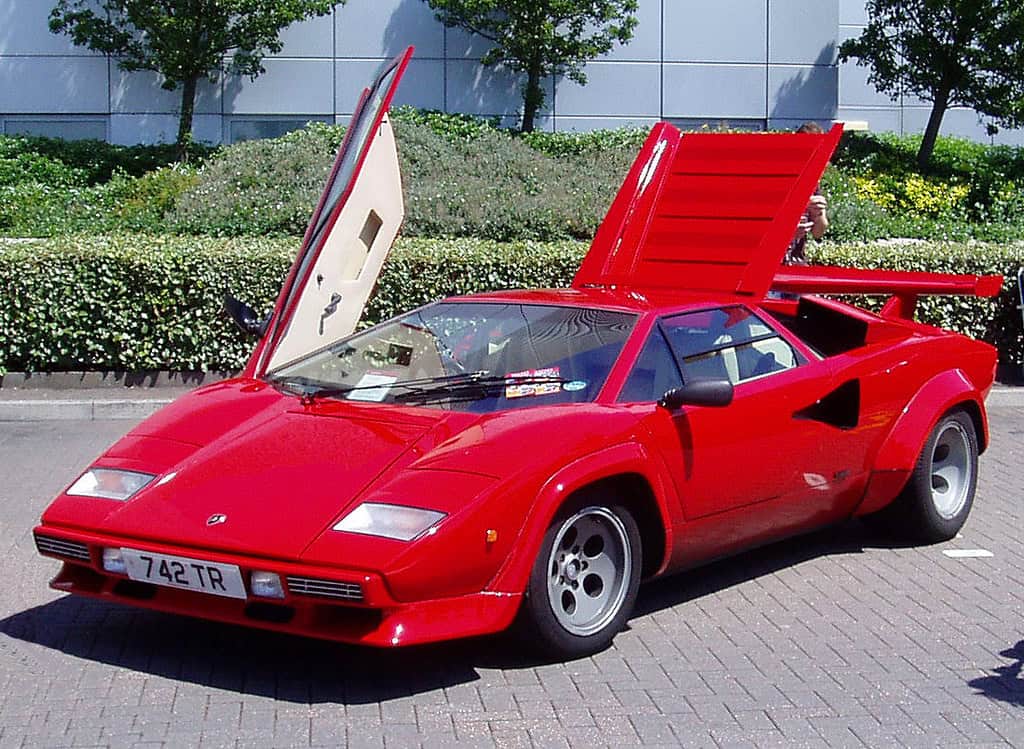 tarif lamborghini countach