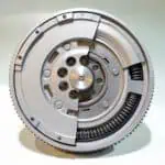 Volant moteur bi masse