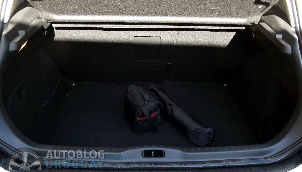 Volume du coffre de la 308